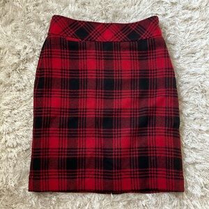 LL Bean Favorite Fit lined plaid wool blend pencil skirt 6